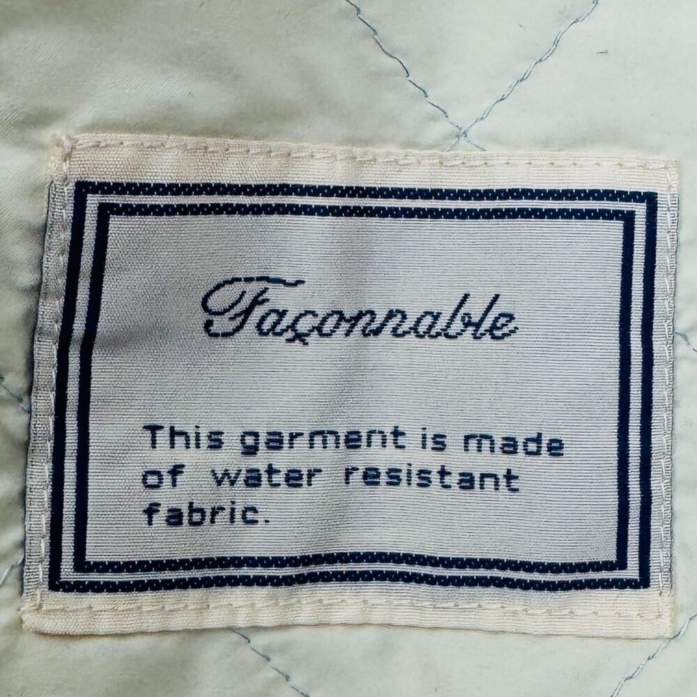 Facconable Lightly Quilted Water Resistant Snap F… - image 6